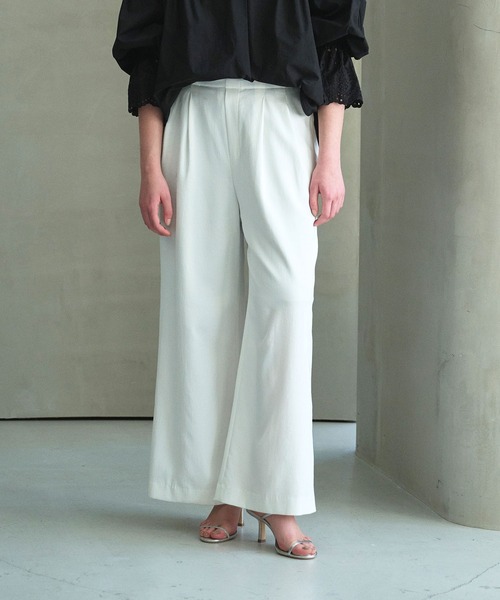 N.O.R.C(ノーク)の「【トリアセリネン】ドロストワイドパンツ(スラックス・レディース・ベージュ/ネイビー/ホワイト・S/M)」の2枚目の写真