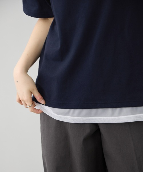 Mac-House（マックハウス）の「POLO BCS ワンポイント刺繍 チュールフェイクレイヤード オーバーサイズTシャツ（Tシャツ/カットソー・レディース・ネイビー/グレイッシュベージュ/ブラック・L/M）」の6枚目の写真
