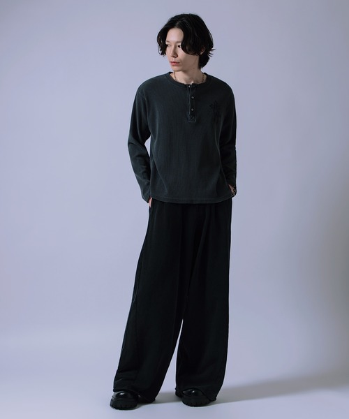 improves(インプローブス)の「クロス 刺しゅう ワッフル ロンT(Tシャツ/カットソー・メンズ・チャコール/ブラック/グレー・LARGE/MEDIUM)」の15枚目の写真
