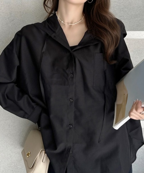 umune(ウムネ)の「シアーシャツ フード付き 長袖 ブラウス オフホワイト 透け感 シースルー オーバーサイズ ルーズ 紫外線対策 冷房対策 羽織り トップス 秋 冬(シャツ/ブラウス・レディース・ブラック/オフホワイト/ピンク・FREE)」の8枚目の写真