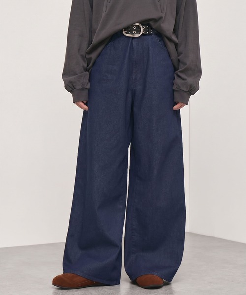 Alfred Alex（アルフレッドアレックス）の「【Alfred Alex】Rigid Wide Baggy Recycled Denim / リジッド ワイドバギーデニムパンツ（デニムパンツ・メンズ・インディゴブルー/ブラック系/ブラック・S/M/L）」の3枚目の写真
