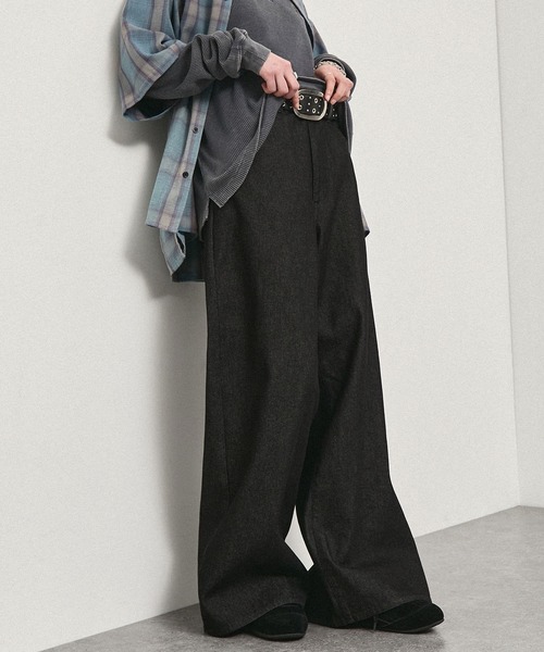 Alfred Alex（アルフレッドアレックス）の「【Alfred Alex】Rigid Wide Baggy Recycled Denim / リジッド ワイドバギーデニムパンツ（デニムパンツ・メンズ・インディゴブルー/ブラック系/ブラック・S/M/L）」の6枚目の写真
