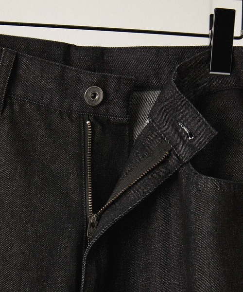 Alfred Alex（アルフレッドアレックス）の「【Alfred Alex】Rigid Wide Baggy Recycled Denim / リジッド ワイドバギーデニムパンツ（デニムパンツ・メンズ・インディゴブルー/ブラック系/ブラック・S/M/L）」の21枚目の写真