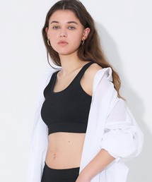 OUT BRA クロップドタンクトップ