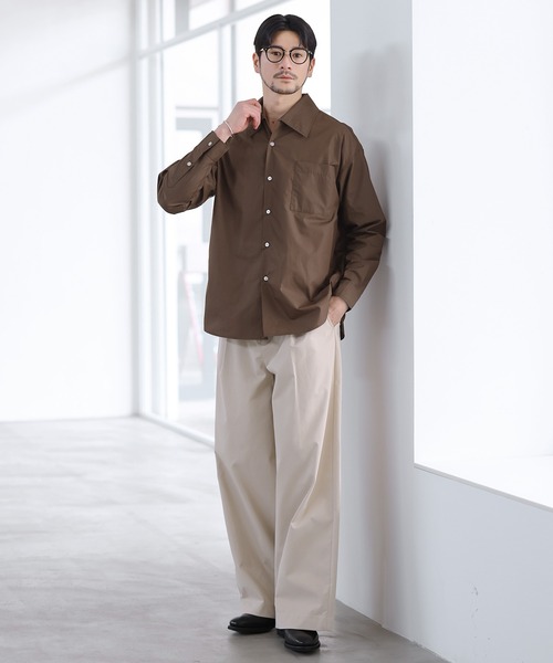 LIL VENDARS（リルヴェンダース）の「Buyer's Select/【セットアップ 3点セット】綿タッチ長袖オープンカラーシャツ+UネックTシャツ+ライトツイルスラックス（セットアップ・メンズ・ブルー/ホワイト/ブラウン/チャコール・S/M/L/XL）」の3枚目の写真