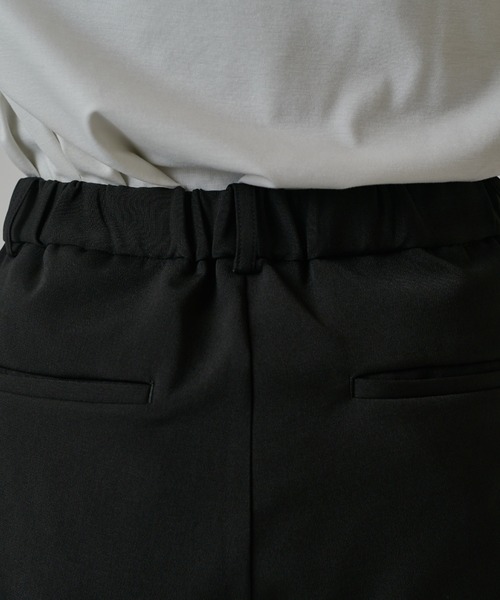 Lui's(ルイス)の「ドライタッチセミフレアパンツ(スラックス・メンズ・グレー/ブラック/ベージュ・S/M)」の19枚目の写真