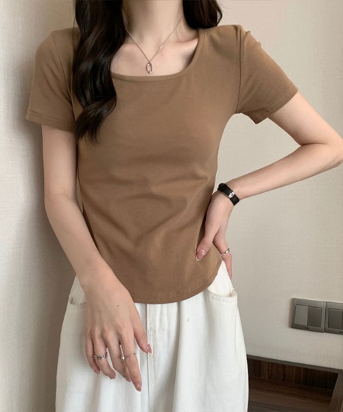 SallyLunn（サリーラン）の「【美シルエット】スクエアネックフィットTシャツ（Tシャツ/カットソー・レディース・ベージュ/ブラック/グレー/ホワイト・LARGE/MEDIUM）」の20枚目の写真