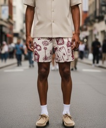 OAS（オーエーエス）の「BOARD SHORTS/OAS / アート総柄ボードショーツ アイボリー×ボルドー 水陸両用 ショートパンツ スイムショーツ リゾート 夏（水着）」