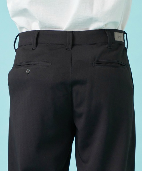 EDWIN（エドウィン）の「【涼】ジャージーズ COOL ルーズ チノパンツ ストレッチ ドライタッチ（チノパンツ・メンズ・インディゴブルー/ベージュ/ブラック・MEDIUM/LARGE/X-LARGE/SMALL）」の9枚目の写真