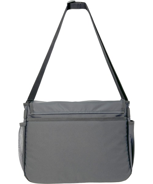 POLOCHAMPS(ポロチャンプス)の「POLOCHAMPS/ポロチャンプス 横型フラップショルダーバッグ/A4サイズ対応/リップストップ(ショルダーバッグ・メンズ・ブラック/グレー・FREE)」の6枚目の写真