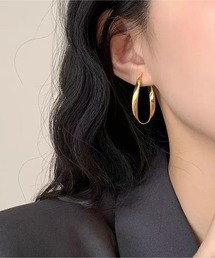 ネジリニュアンスフープピアス