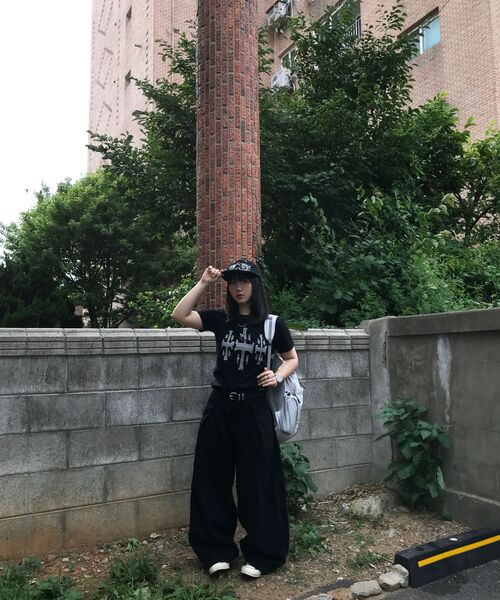FREEMARIO（フリーマリオ）の「3 クロスTシャツ [ブラック]（Tシャツ/カットソー・レディース・ブラック・SMALL/MEDIUM）」の8枚目の写真