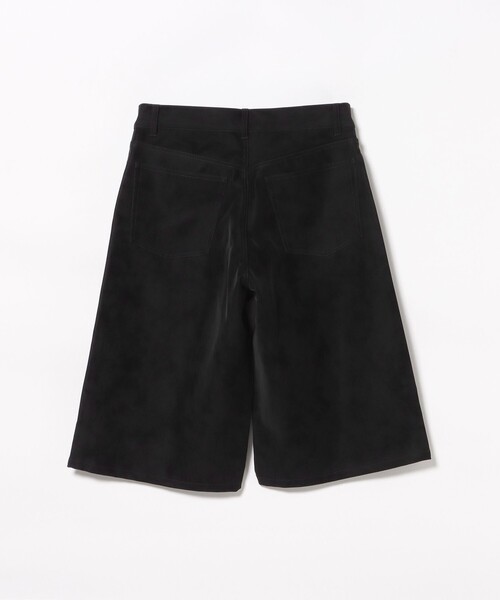 BEAMS HEART(ビームスハート)の「【7/31再値下げ】フェイクレザー ワイドストレート ショーツ(その他パンツ・メンズ・ブラック・LARGE/MEDIUM/SMALL)」の5枚目の写真