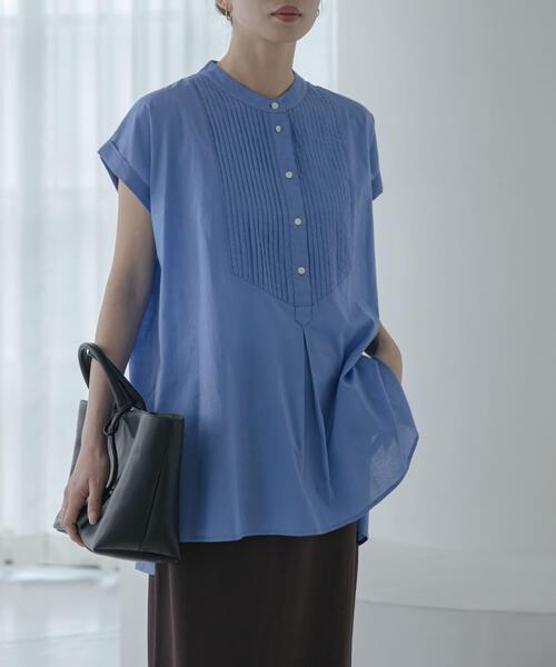 URBAN RESEARCH Sonny Label(アーバンリサーチサニーレーベル)の「エアリーコットンピンタックドレスシャツ(シャツ/ブラウス・レディース・オフホワイト/ブルー/イエロー/ブラック・FREE)」の4枚目の写真
