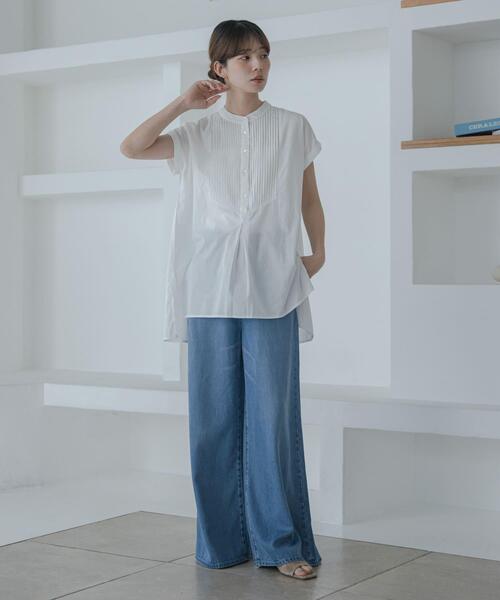 URBAN RESEARCH Sonny Label(アーバンリサーチサニーレーベル)の「エアリーコットンピンタックドレスシャツ(シャツ/ブラウス・レディース・オフホワイト/ブルー/イエロー/ブラック・FREE)」の9枚目の写真