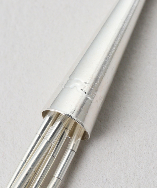 Spick & Span(スピックアンドスパン)の「Native SilverStreams / liquiid silver necklace 60cm(ネックレス・レディース・シルバー・FREE)」の3枚目の写真