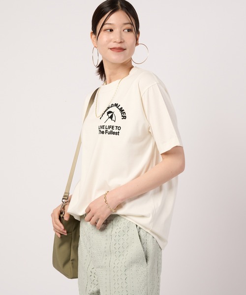 Arnold Palmer(アーノルドパーマー)の「【汗ジミ防止】シェア サガラ刺繍 ロゴ Tシャツ(Tシャツ/カットソー・レディース・チャコールグレー/サックスブルー/ベージュ/ホワイト・LL/XS/L/M/S)」の2枚目の写真