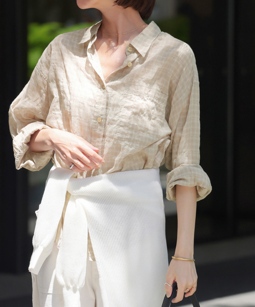 JOURNAL STANDARD relume(ジャーナルスタンダード レリューム)の「シャーリングチェックシャツ(シャツ/ブラウス・レディース・ブラック/ネイビー/ベージュ/ホワイト・FREE)」の3枚目の写真
