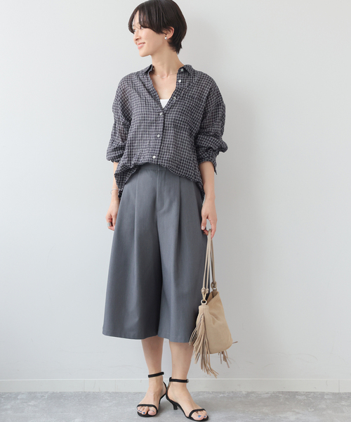 JOURNAL STANDARD relume(ジャーナルスタンダード レリューム)の「シャーリングチェックシャツ(シャツ/ブラウス・レディース・ブラック/ネイビー/ベージュ/ホワイト・FREE)」の6枚目の写真