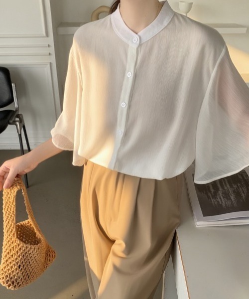 yuue' ( wear )(ユーイ)の「フレアスリーブシアーシャツブラウス(シャツ/ブラウス・レディース・ホワイト/ブラック・FREE)」の3枚目の写真