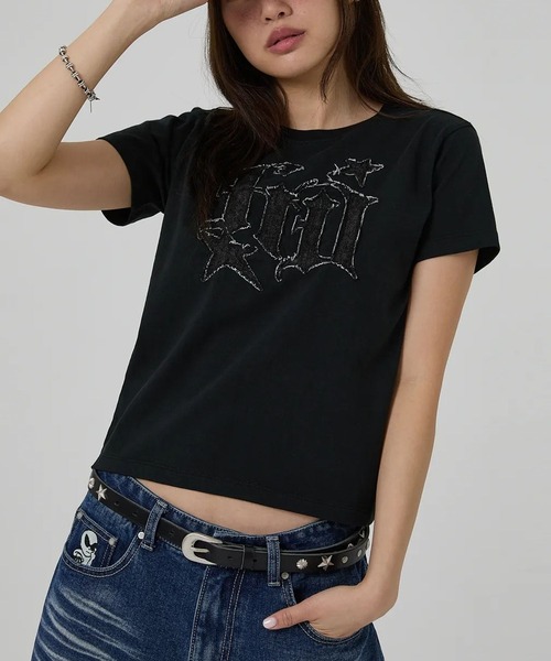 HOODHOOD(フッドフッド)の「【UNISEX】HOODHOOD/スターデニムアップリケTシャツ(Tシャツ/カットソー・レディース・その他1/ブラウン/ブラック/ホワイト/グレー系カモフラージュ・SMALL/MEDIUM)」の2枚目の写真