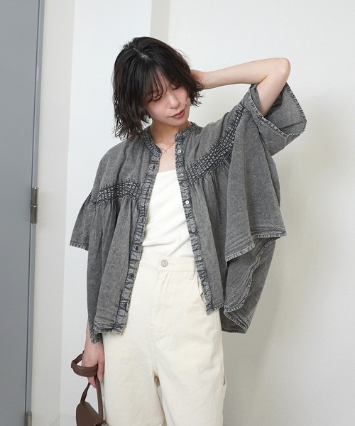 gossara(ゴサラ)の「【ふんわりシルエットが魅力】ケミカルウォッシュブラウス(シャツ/ブラウス・レディース・ブラック/グレー・FREE)」の20枚目の写真