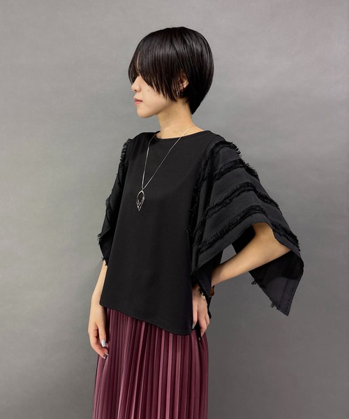 NICOLE white(ニコルホワイト)の「ハンカチヘム半袖Tシャツ(その他トップス・レディース・ブルー/オフホワイト/ブラック・FREE)」の7枚目の写真