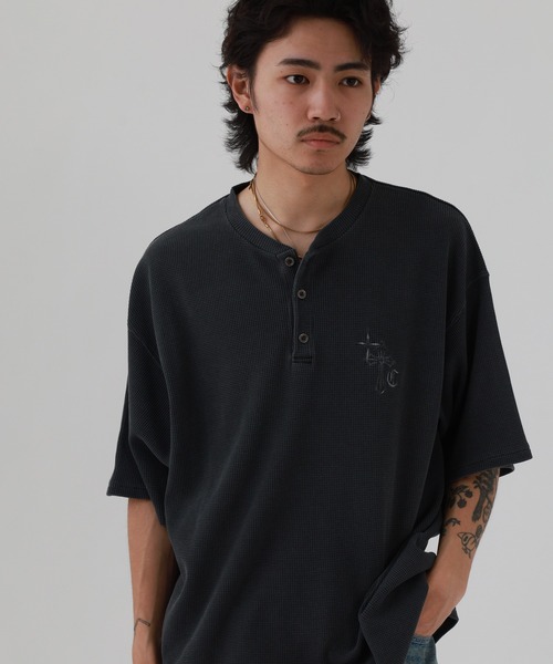 FUNALIVE(ファンアライブ)の「ピグメント加工 ワッフルヘンリーネックTシャツ 半袖(Tシャツ/カットソー・メンズ・ブラック/ブラック系その他/ブラック系その他2・M/L)」の9枚目の写真