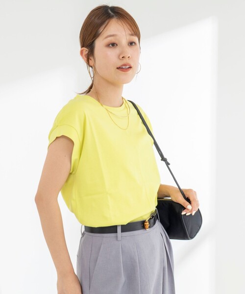 NOLLEY’S（ノーリーズ）の「《ノーリーズオリジナル美容Tシャツ》シルクアミノ酸加工オーバーノースリーブ（Tシャツ/カットソー・レディース・ブラック/ホワイト/ベージュ/イエロー/チャコールグレー・38/36）」の7枚目の写真