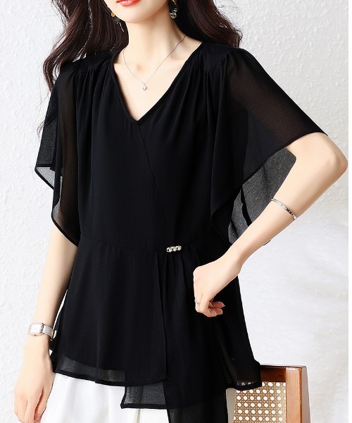 LUCPY（ラクピー）の「シフォンレイヤードペプラムブラウス（シャツ/ブラウス・レディース・ブラック・XXX-LARGE/XX-LARGE/X-LARGE/LARGE）」の3枚目の写真