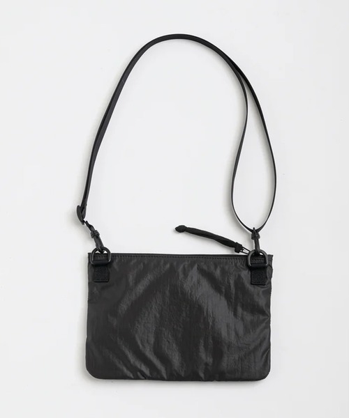 MIS(エムアイエス)の「【MIS】MESH POCKET SACOSCH / メッシュポケットサコッシュ(ショルダーバッグ・レディース・ベージュ/ブラック/グレー・FREE)」の4枚目の写真