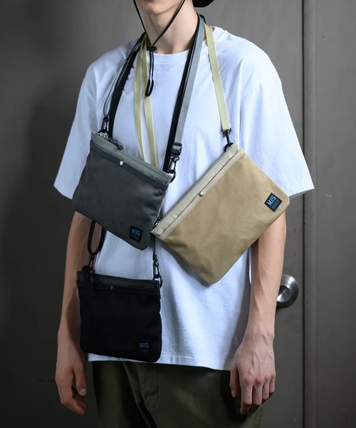 MIS(エムアイエス)の「【MIS】MESH POCKET SACOSCH / メッシュポケットサコッシュ(ショルダーバッグ・レディース・ベージュ/ブラック/グレー・FREE)」の6枚目の写真