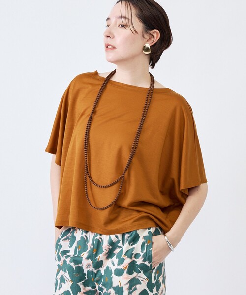 NOLLEY’S(ノーリーズ)の「《接触冷感》ウォッシャブルハリジェンヌケーププルオーバー(Tシャツ/カットソー・レディース・キャメル/カーキ/ブルー/ネイビー・FREE)」の4枚目の写真