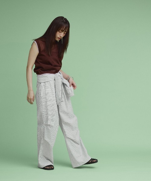 W:Huku(フーク)の「チェック サッカー レイヤード イージーパンツ / Checkered Layered Easy Pants(その他パンツ・レディース・アイボリー/ブルー/グレー・FREE)」の16枚目の写真