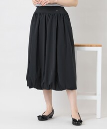 【冨張 愛さん着用】タフタ バルーンシルエットスカート