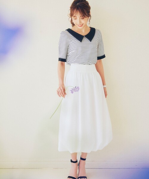 TO BE CHIC(トゥー ビー シック)の「【冨張 愛さん着用】タフタ バルーンシルエットスカート(スカート・レディース・オフホワイト/ブラック・40/42)」の3枚目の写真