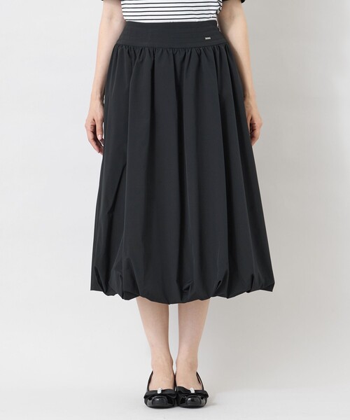 TO BE CHIC(トゥー ビー シック)の「【冨張 愛さん着用】タフタ バルーンシルエットスカート(スカート・レディース・オフホワイト/ブラック・40/42)」の6枚目の写真
