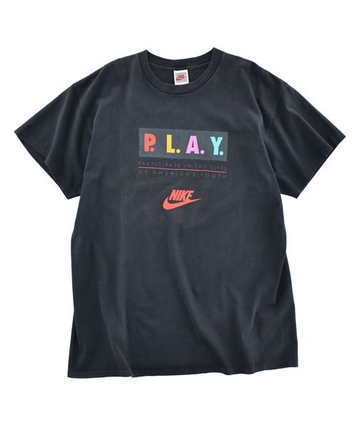 NIKE(ナイキ)の「【USED】80’s NIKE “P.L.A.Y” ロゴ Tシャツ USA製(Tシャツ/カットソー・メンズ・ブラック・XX-LARGE)」の1枚目の写真