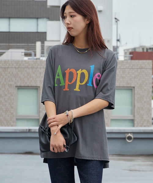 Chick(チック)の「Apple Colorful Print Big Silhouette T-Shirt / Apple カラフル プリント ビッグシルエット Tシャツ 半袖 クルーネック オーバーサイズ プリントTシャツ レディース メンズ 2026年 夏 夏服(Tシャツ/カットソー・レディース・ホワイト/ピンク/チャコール・FREE)」の21枚目の写真