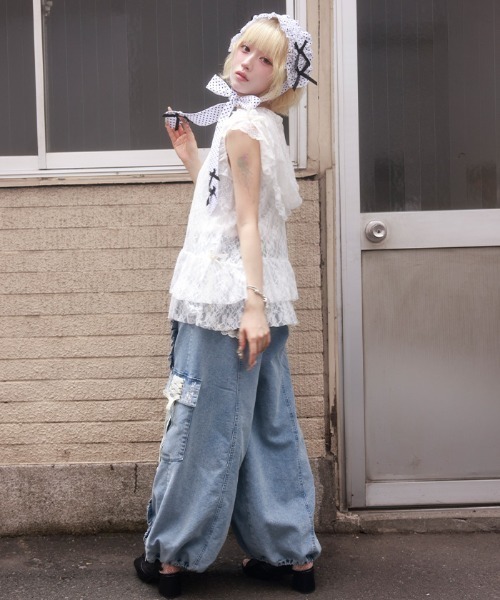 myu:loret(ミュウロレット)の「フリルフードレーストップス(Tシャツ/カットソー・レディース・ブラック/ホワイト・FREE)」の14枚目の写真