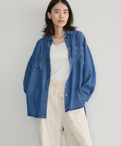 Doux archives(ドゥアルシーヴ)の「【26AW EC先行予約】ソフトデニム3WAYボウタイシャツ(シャツ/ブラウス・レディース・ブルー/チャコールグレー/サックスブルー・FREE)」の1枚目の写真