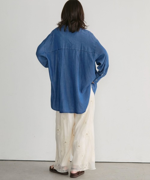 Doux archives(ドゥアルシーヴ)の「【26AW EC先行予約】ソフトデニム3WAYボウタイシャツ(シャツ/ブラウス・レディース・ブルー/チャコールグレー/サックスブルー・FREE)」の11枚目の写真
