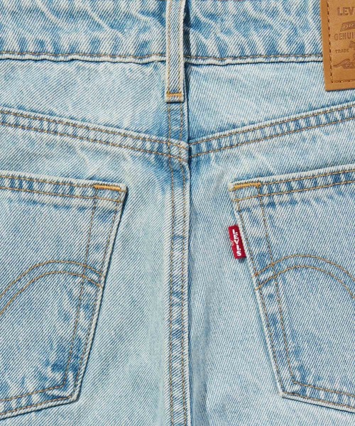 Levi's(リーバイス)の「Levi's/リーバイス LOW STRAIGHT ジーンズ ライトインディゴ(デニムパンツ・レディース・ライトインディゴブルー・27inch/28inch/23inch/24inch/25inch/26inch)」の11枚目の写真
