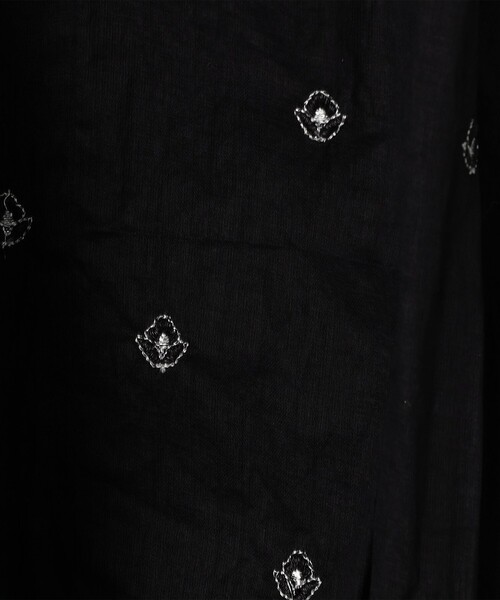 NE QUITTEZ PAS!(ヌキテパ)の「【別注】ne Quittez pas BLACK DOUBLE ORGANZA ノースリーブ トップス(シャツ/ブラウス・レディース・ブラック系その他・FREE)」の2枚目の写真