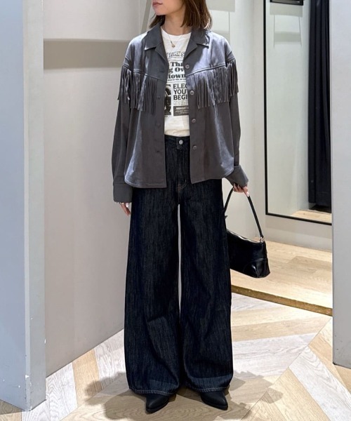 MOUSSY(マウジー)の「【26年AW新作】【セットアップ対応】F/SUEDE FRINGE シャツ(シャツ/ブラウス・レディース・ベージュ/チャコールグレー・1/2)」の4枚目の写真