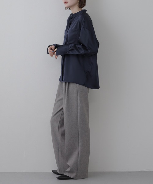 OMNES(オムネス)の「BEAUTIFUL FRIDAY バンドカラーシャツ 長袖(シャツ/ブラウス・レディース・ネイビー・L)」の21枚目の写真