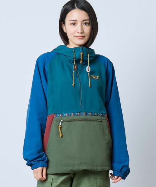 L.L.Bean（エルエルビーン）の「マウンテン・クラシック・アノラック、マルチカラー 米国フィット・プチ（マウンテンパーカー・レディース・ホワイト系その他/グリーン系その他・LARGE/SMALL/MEDIUM/X-SMALL）」の4枚目の写真