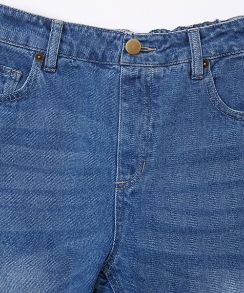 Chico（チコ）の「イージーカットオフデニムパンツ（デニムパンツ・レディース・ブルー/ネイビー/ブルー系その他・FREE）」の4枚目の写真