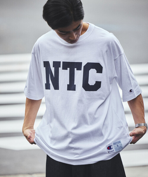 Champion(チャンピオン)の「NAUTICA/ノーティカ Champion × NAUTICA NTC heavyweight T-shirt(Tシャツ/カットソー・メンズ・ブラック/ネイビー/ホワイト/グレー・X-LARGE/XX-LARGE/MEDIUM/LARGE)」の5枚目の写真