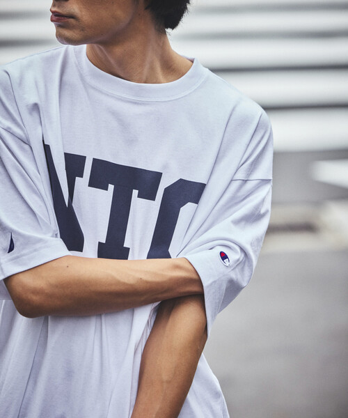 Champion(チャンピオン)の「NAUTICA/ノーティカ Champion × NAUTICA NTC heavyweight T-shirt(Tシャツ/カットソー・メンズ・ブラック/ネイビー/ホワイト/グレー・X-LARGE/XX-LARGE/MEDIUM/LARGE)」の9枚目の写真